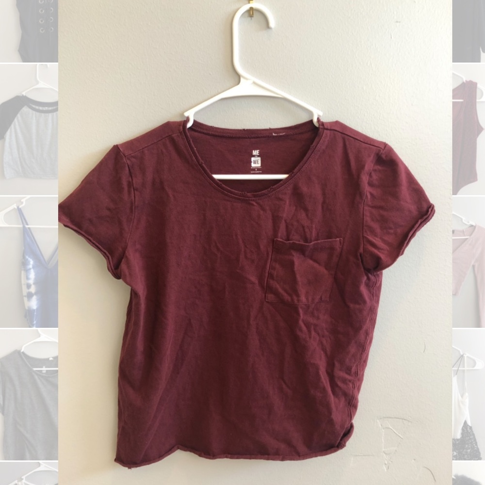 Distressed me to we short sleeve slightly cropped